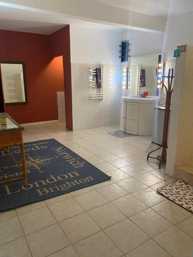 Viksh Seaview Apartment Ла-Голет Экстерьер фото